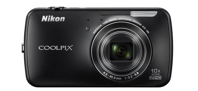 Nikon COOLPIX S800c preta 