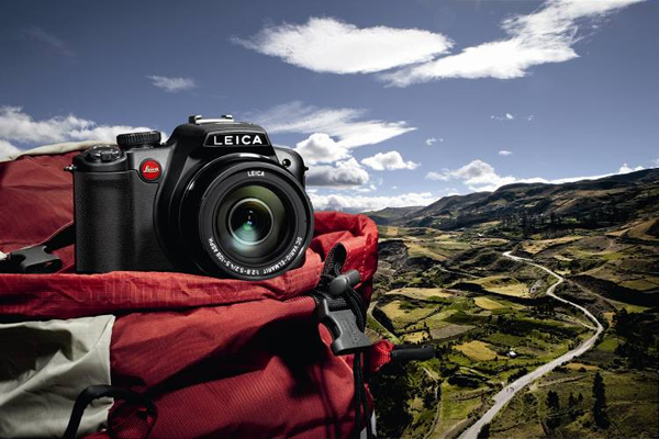 leica v lux 2