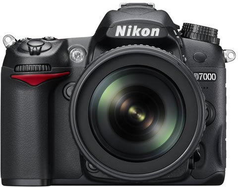 Nikon D7000 - vista de frente