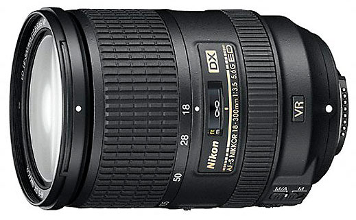 Nikon Objectiva Zoom: AF-S DX NIKKOR 18-300 mm f/3.5-5.6G ED VR